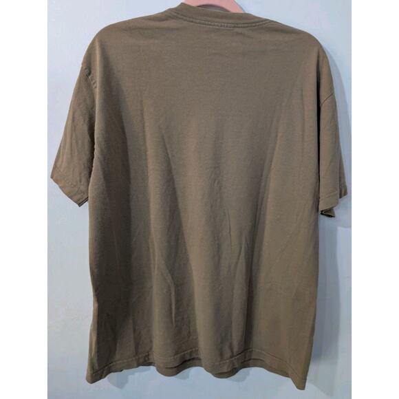 VINTAGE "Protect Your Nuts" Squirrel Graphic T-Shirt Distressed Men's LARGE - Picture 4 of 4